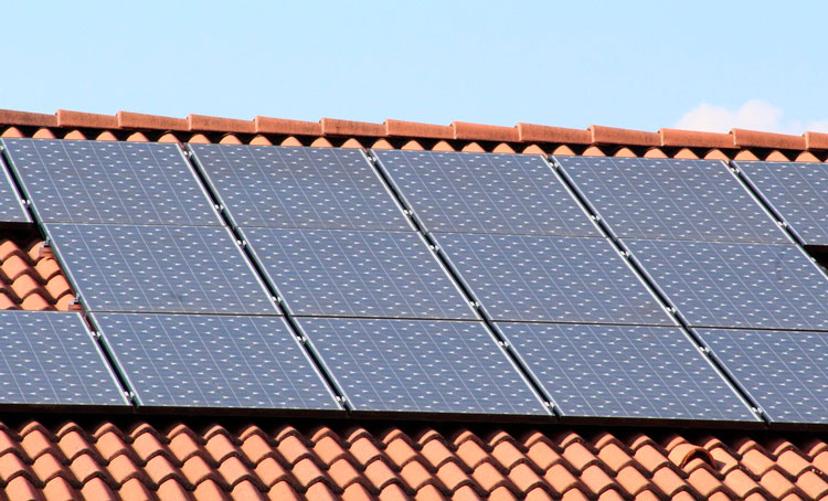 Cuánto cuesta instalar placas fotovoltaicas en una vivienda